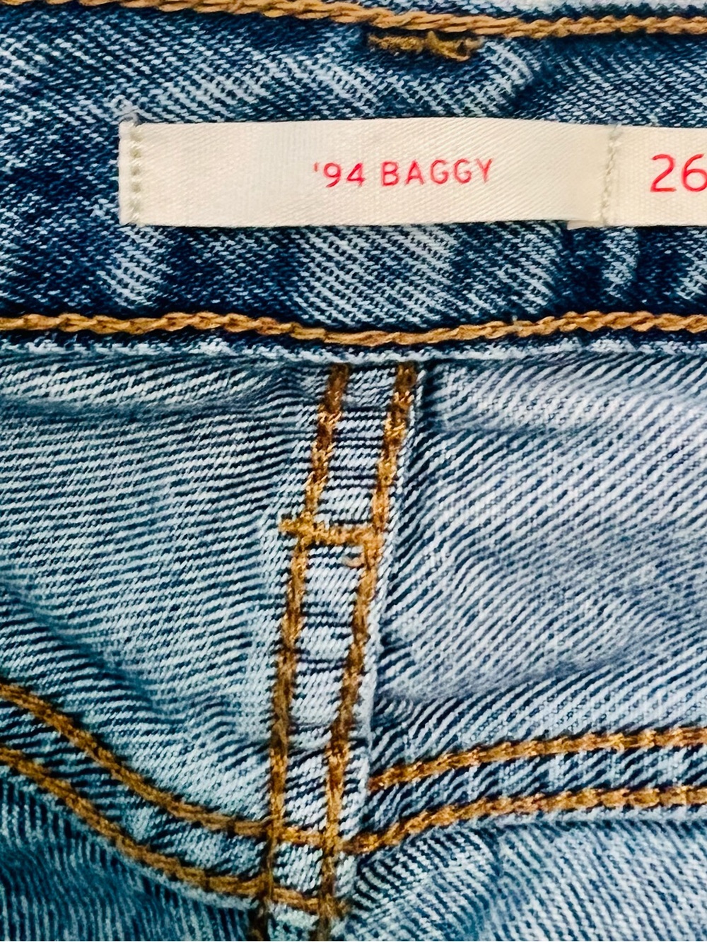 Levi’s ‘94 Baggy Jeans Women’s 26 Light Wash 100% Cotton Relaxed Wide Leg - Picture 2 of 10